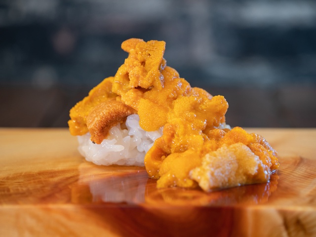 大分で寿司を食べるならココ4選！絶品ウニ軍艦に贅沢なトロタク巻き、1貫80円～の寿司店も！