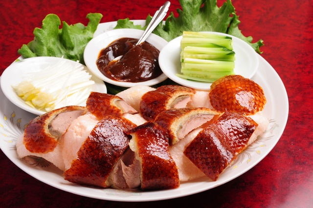 六本木のおすすめ中華まとめ!コスパ抜群の絶品北京ダックに20皿もある中華コース、贅沢な高級店も!