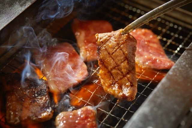 【11/29】いい肉の日は焼肉食べ放題が51%オフ!飲み放題も無料の激熱イベント開催『肉屋の台所』