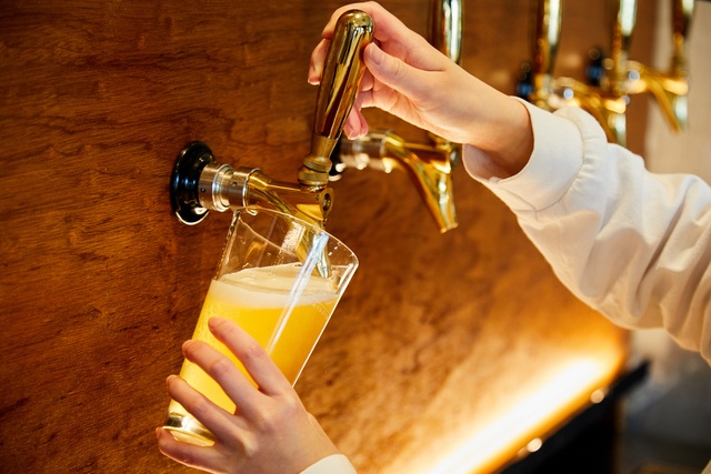 【三島】クラフトビールが飲めるお店5選！醸造所が見えるバーや日替わりクラフトの飲み比べも