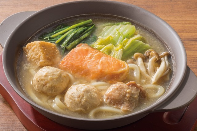 「ガストの冬鍋」フェア！今年は『ちゃんこ霧島』とコラボ！門外不出の特製出汁で作る“秘伝の味”を再現