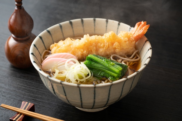 門前仲町の「そば」おすすめ6選。明治創業の老舗に立ち食いそば、夜まで飲める店も