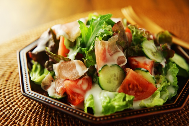 新宿｜具沢山サラダのお店8選！30種サラダバーやヴィーガン専門店のサラダパフェも！