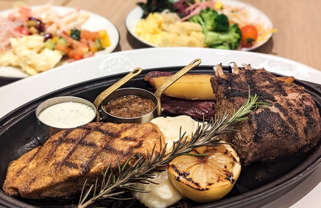 シズラーで1年でいちばん美味しいラムを食べられる「World Ocean Fair」開催中