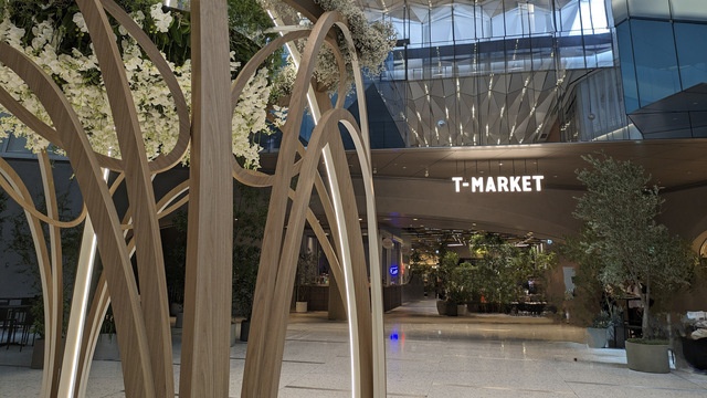 虎ノ門ヒルズステーションタワーに27店舗が集まるレストランフロア「T-MARKET」が誕生