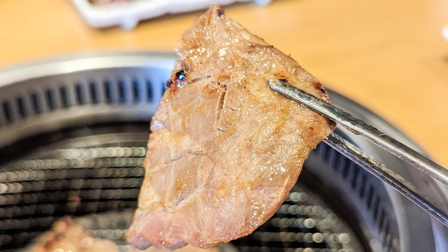 オーダー式食べ放題『焼肉きんぐ』が期間限定フェアを開催中!カニにラム、北海道を丸ごと食らえ!