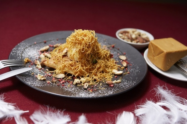 今年もレッドロブスター×ハーゲンダッツが実現！濃厚バニラとサクサクパイが楽しいひと品