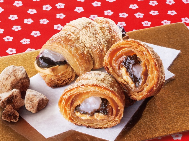 【3/1】サンマルクカフェに「桔梗信玄餅チョコクロ」が新登場！ラテやパフェなどコラボメニューも