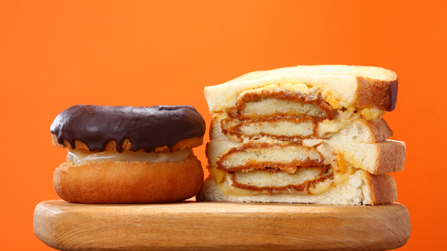 SNSで話題を呼んだ「THE カロリー」が復活!1,000kcal超えの注目メニューは6/26より発売