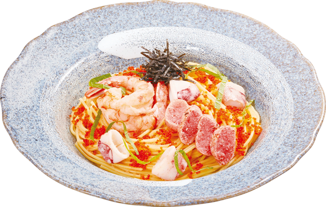 10/3〜｜プチプチ炙り明太子が主役！クリームをかけて仕上げる創作和風パスタが登場『ジョリーパスタ』