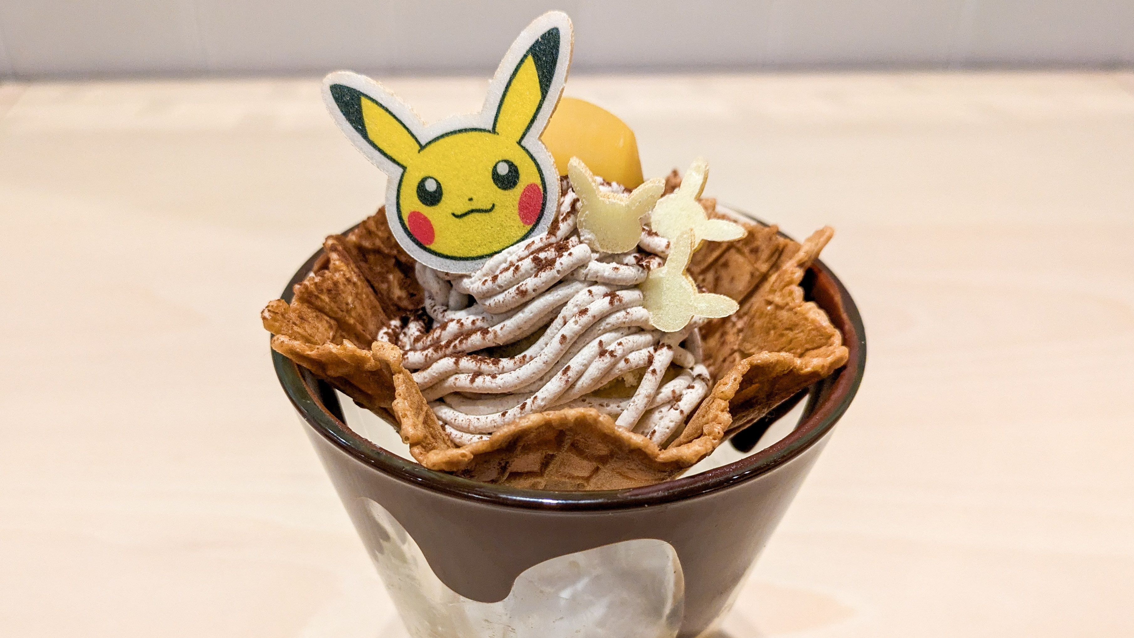 東京初「ポケモン×工芸展」のカフェが麻布台ヒルズ ギャラリーに