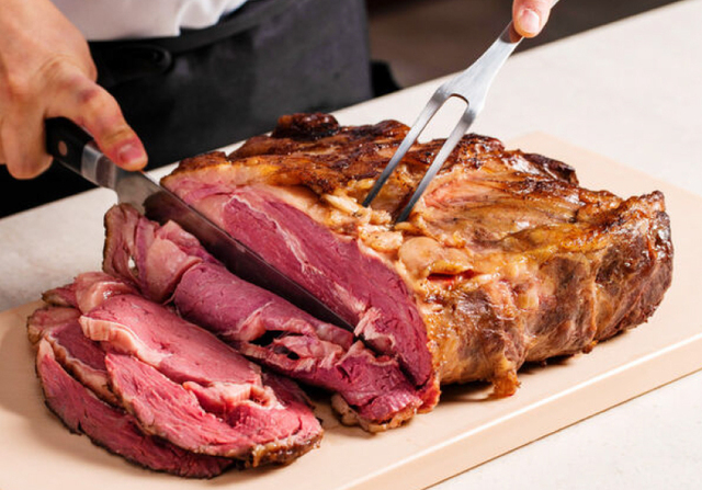 京都｜A5黒毛和牛やおせちも『ホテル山楽』で年末年始恒例の豪華食べ放題プランを提供