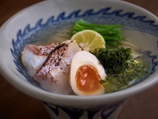 銀座｜鯛出汁を効かせた極上の1杯『京AFURI SAKE & RAMEN』開業！11/16,17は「獺祭」1杯サービス