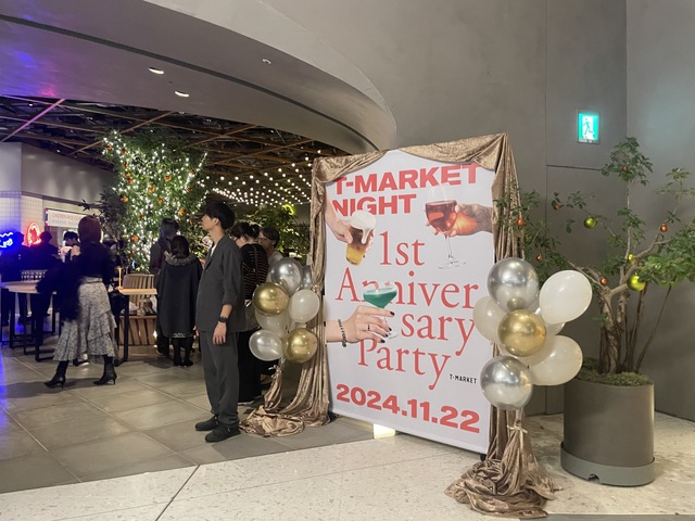 1周年を迎えた虎ノ門ヒルズステーションタワー・T-MARKETで楽しむレストランのようなフードコート体験！