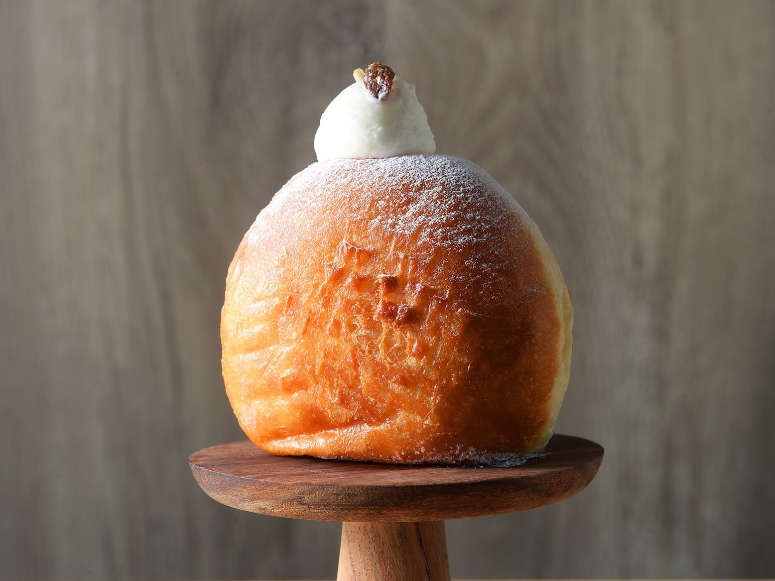 12/19｜話題の生ドーナッツ専門店が大阪初上陸！『MILK DO dore | favy