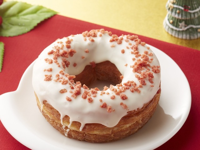 12/17〜｜48層のクロワッサン生地がサクサク！ホワイトチョコたっぷりのドーナツが『ミニストップ』に新登場