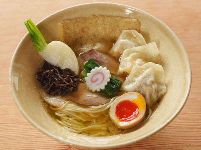 京都・宇治｜ミシュラン常連『麺屋 猪一』の新店舗に注目！魚介スープに白醤油を合わせた極上の1杯を体験せよ