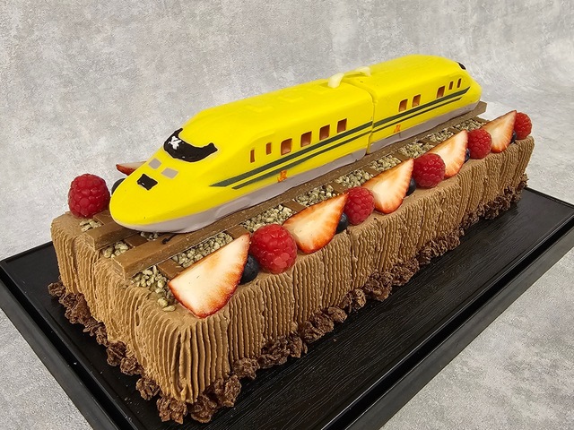 「ドクターイエロー」引退を記念したケーキに注目!『新横浜プリンスホテル』で予約受付中