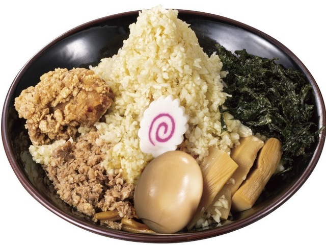 2/1〜|ファン待望!『三田製麺所』の「復刻油そば」に注目!背脂・ニンニク全部のせも