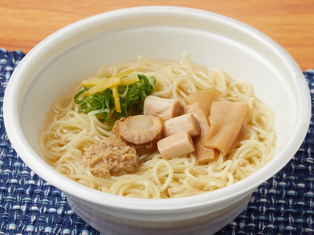 秋葉原の名店『ほたて日和』初監修！「至福の塩ラーメン」がファミマに登場！2/11〜