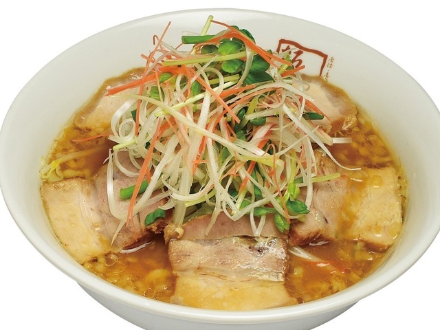 2/18〜｜おろしたて生しょうが＆玉ねぎの特製味噌スープが絶品！焼豚の旨味が溶け込む『喜多方ラーメン坂内』