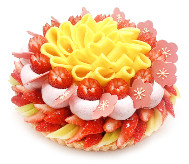 3/1〜｜ラズベリークリームに苺やマンゴーをたっぷりON！ひなまつりを彩る華やかなケーキを『カフェコムサ』で