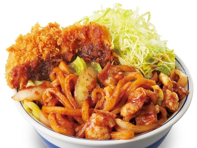 3/28〜｜旨味爆発の全力飯！シマチョウ＆焼きうどんを味噌ダレに絡めてチキンカツをON！『かつや』
