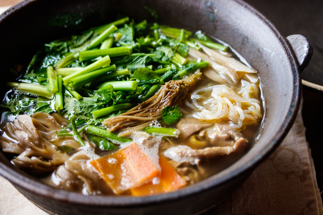 仙台『楽天モバイルパーク』で「せり鍋」や「おしるこ」を堪能！4/8〜「あったかグルメまつり」開催