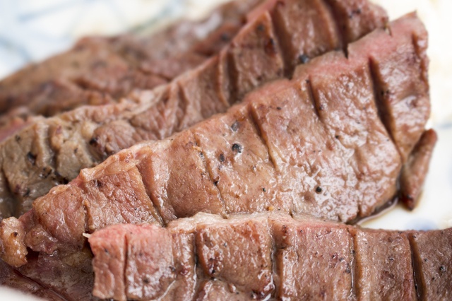 仙台｜”牛タン”のおすすめ店を紹介！肉厚でジューシーな牛タンは行列必須！『善次郎』の攻略法もチラ見せ！