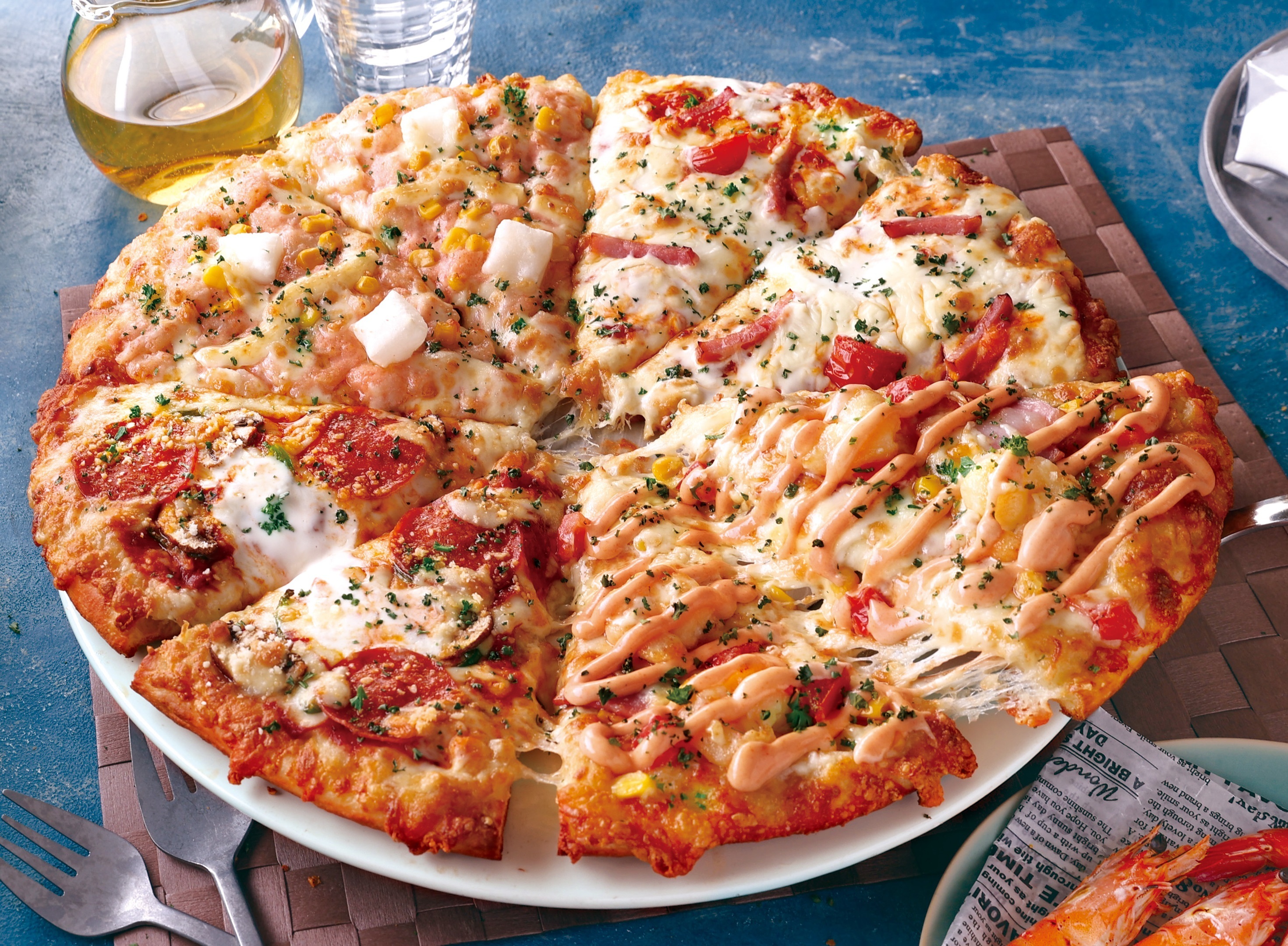 ピザーラ』で大人気のエビマヨが今年も復活！6/18までクォーターが特別