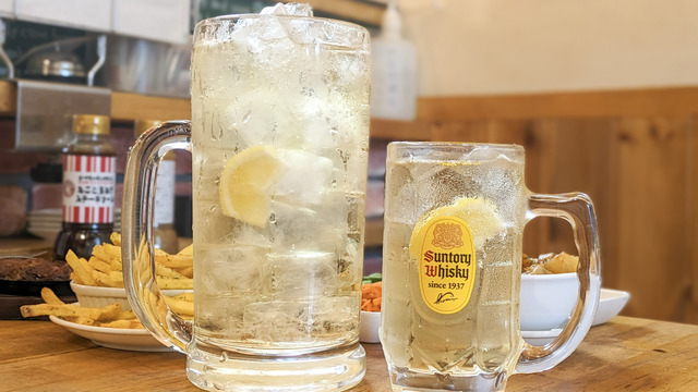 上野│お酒1Lとおつまみ5種で1100円!せんべろしたいなら『ビーフキッチンスタンド』へ