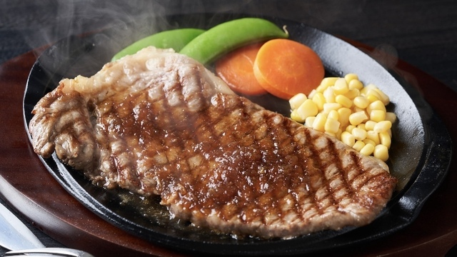 【新宿】1,000円台のステーキに幻の和牛、ブランド牛食べ放題のお店まで！おすすめ肉ランチ９選