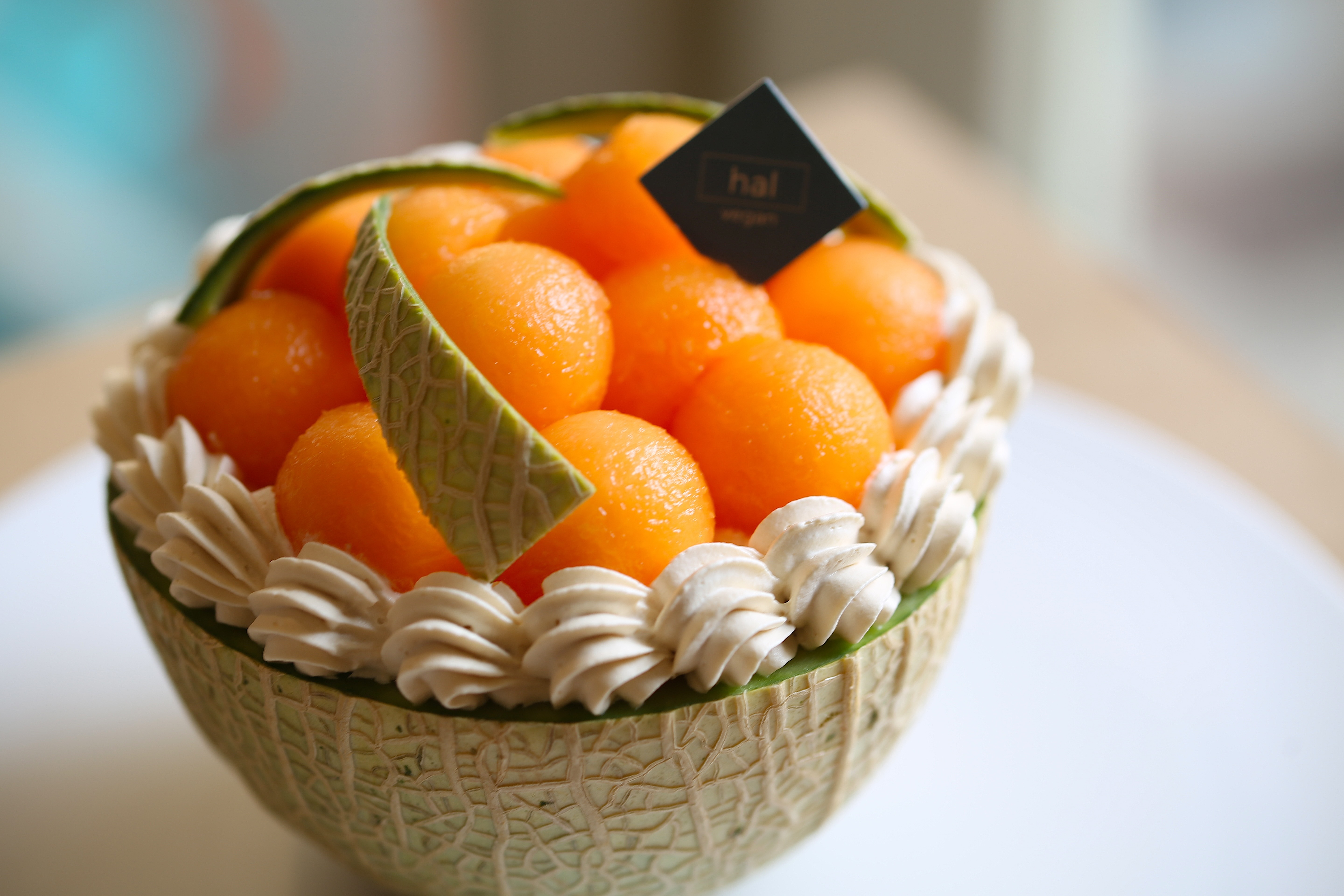 広尾｜赤肉メロン1個分を使用！贅沢すぎるグルテンフリーのケーキに