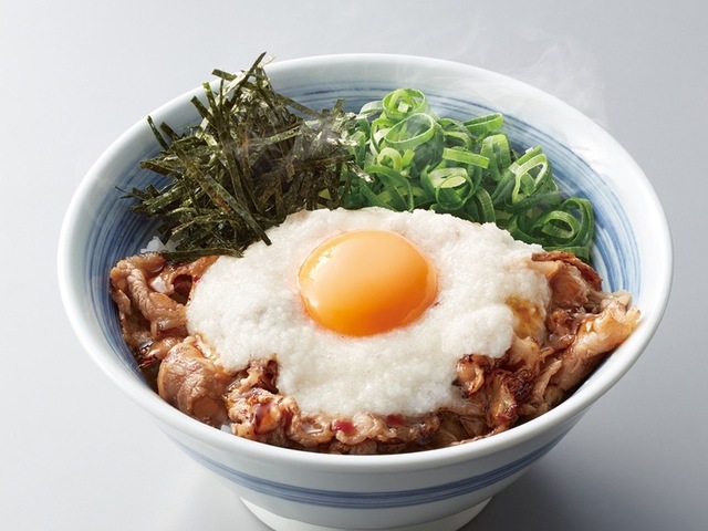 9/1〜｜期間限定！濃厚とろ〜り「月見とろろカルビ丼」を味わう『焼きたてのかるび』