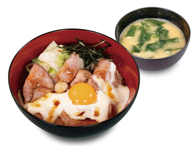 9/10〜|松のや史上初!しっとりやわらかな「ローストポーク丼」が登場!2種のソースが肉の旨みを引き立てる