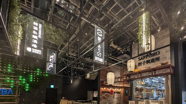 【4PLA】札幌・大通のグルメ新名所！日本一のバーガーに中華など8店揃う『ODORiBA大通バル』