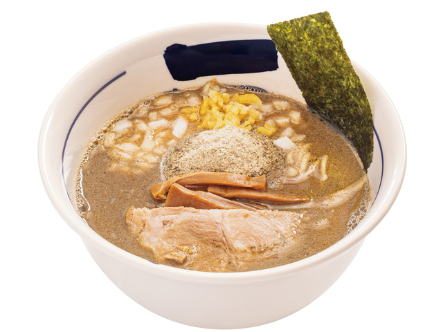 長崎・五島列島の“濃い煮干し”が染み渡る!『三田製麺所』に「めっちゃ煮干しラーメン」新登場