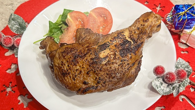 札幌│お箸でほぐせるやわらかさ！隠し味は“珈琲”の「てりやきローストレッグ」が新登場『coffee mafia』