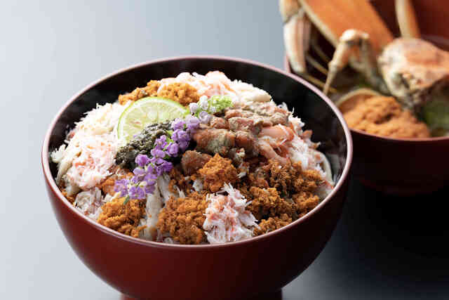 1日15食限定！『阪急うめだ』で「松葉がに丼」を販売！鳥取の名店『かにまつば』監修の一杯を見逃すな