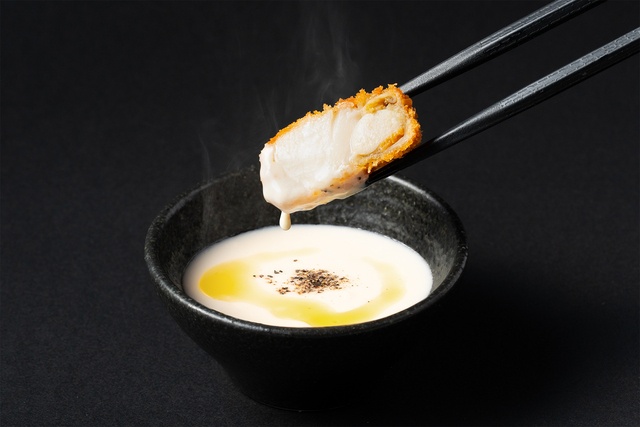 北海道産帆立＆牛カツをトリュフ香るソースで堪能！冬限定の相盛り膳を『京都勝牛』で