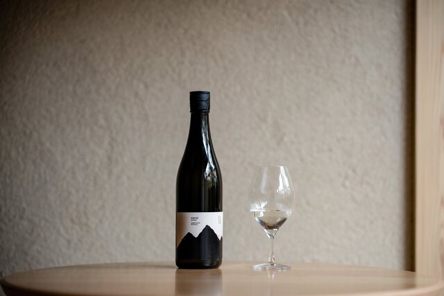 長野｜13度の軽やかな飲み口！苺ミルクのような香りの日本酒『suginomori brewery』