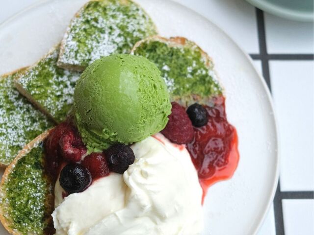 原宿｜カリッと食感のパニーニに抹茶アイスをON！濃厚チーズクリームを合わせた『FORU』