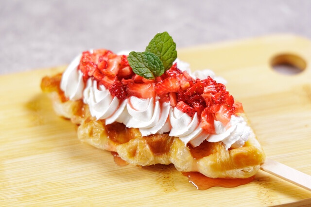 広島｜県庁前で食べたいワッフル7選！サクもちクロッフルに老舗喫茶のプリンワッフルも