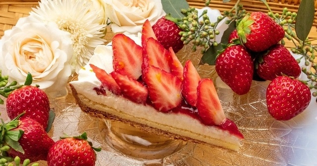 〜3/15｜ホワイトデー限定『キルフェボン』新作は苺✕チーズの「タルト」