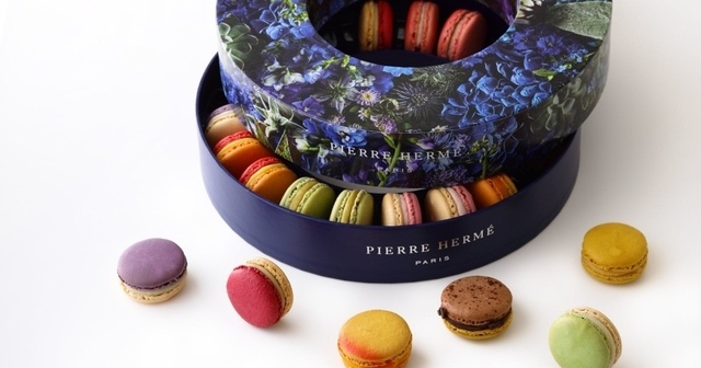 3/1〜│花々に彩られた珠玉のマカロン。『ピエール・エルメ・パリ』にホワイトデーギフトが登場