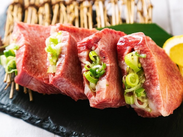 天王寺｜+1000円で厚切り牛タン含む9種のタンが食べ放題！歓送迎会にも◎『焼肉倶楽部』