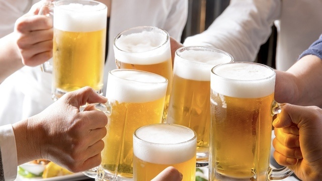 新宿｜当日の人数変更も無料でOK！大人数の歓送迎会なら最大200人まで対応可能な『参謀BAR』