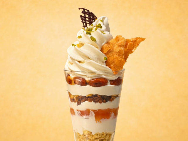 大通｜バナナが主役！濃厚な甘さと爽やかな酸味の贅沢パフェが登場『の〜すくり〜む』