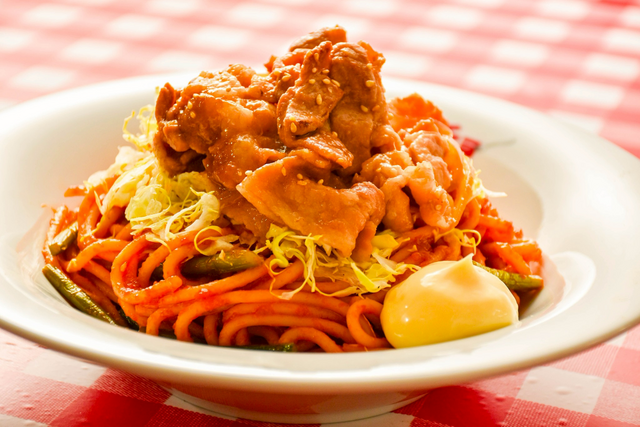 4/16〜｜生姜焼き140gのせ！ボリューム満点の「スタミナ生姜焼きナポ」が登場『パンチョ』