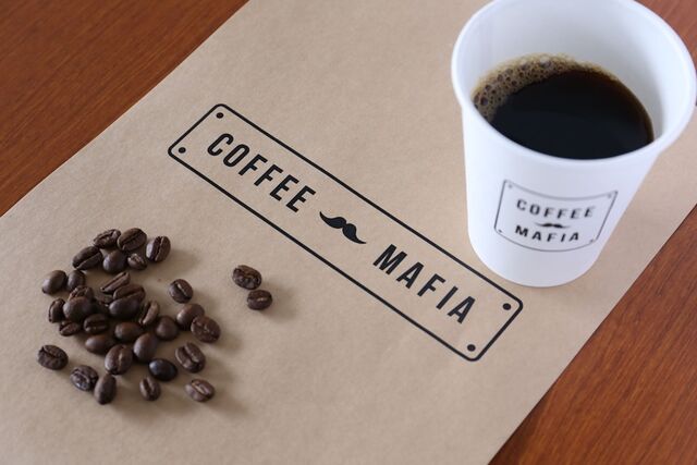 【うめきた】豆・焙煎・抽出に妥協なし！バリスタ厳選コーヒーが楽しめるカフェ『coffee mafia』